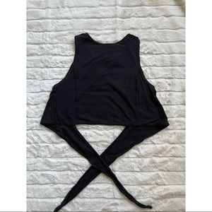 Lululemon cropped tank